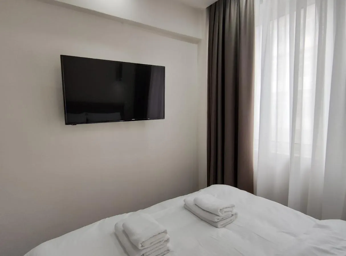 Modiano Central Studio Thessaloniki 0*,  Greece